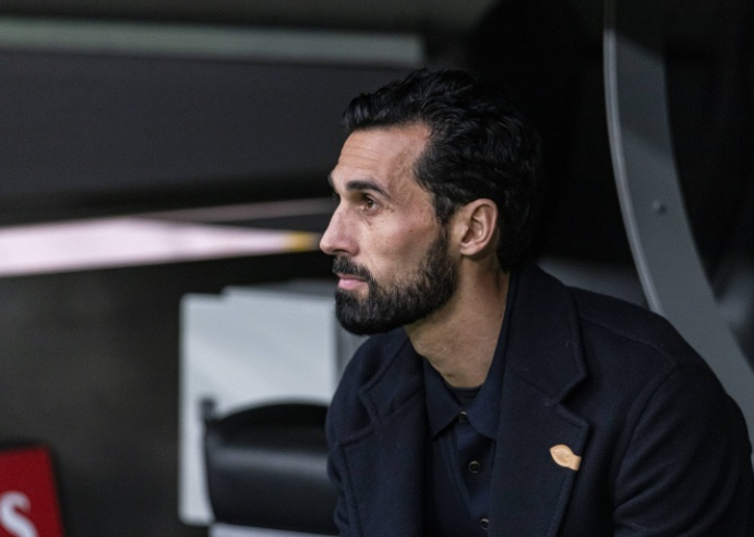 开云APP-皇马内讧升级！高层开启大清洗，仅两人非卖品，贝林厄姆危险了|老佛爷|皇家马德里|库尔图瓦|每日体育报|米兰冬奥会_新浪体育_新浪新闻